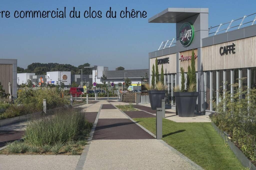 Studio 2 Adultes 2 Enfants Parcs Disneyland Paris Montévrain Exterior foto